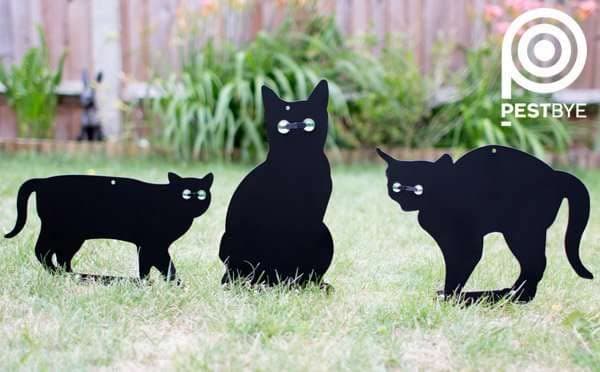 Pestbye® Set of 3 Cat Scarers Cat Silhouettes with Lifelike Eyes