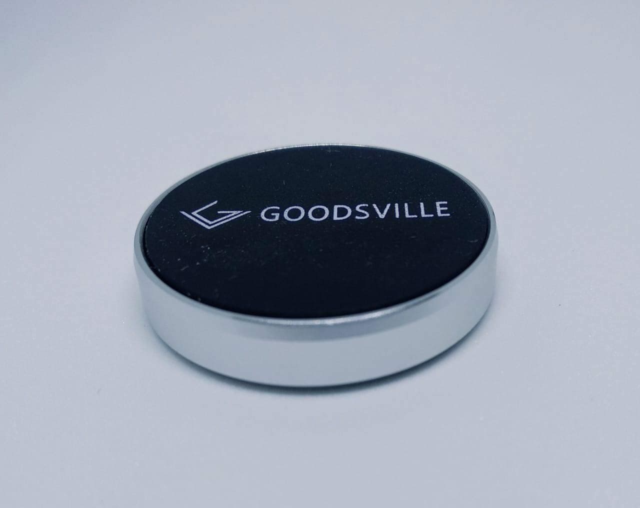 Goodsville Magnetic one Touch with 360 Degree Rotation Car Dashboard Phone Holder for All Smartphone (Silver)