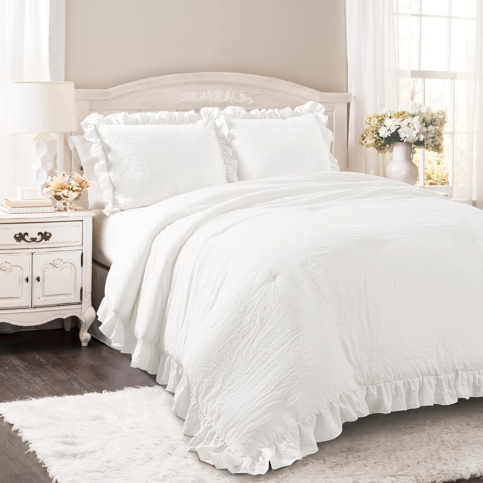 Lush DecorReyna Ruffle Comforter Set - 3 Piece Full/Queen Size Ruffle Comforter Set - Elegance for Bedroom - Full/Queen, Pure WhiteOEKO-TEX STANDARD 100