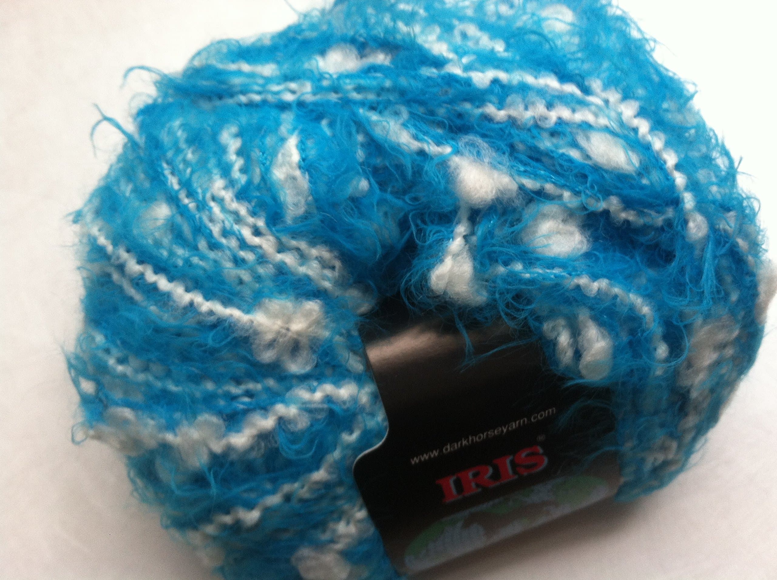 Iris - Blue Eyelash with White Thin Thick Squiggle 50 Gram