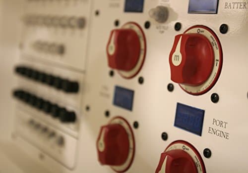 Blue Sea Systems 6006 m-Series Battery Switch ON/OFF with Knob, Red