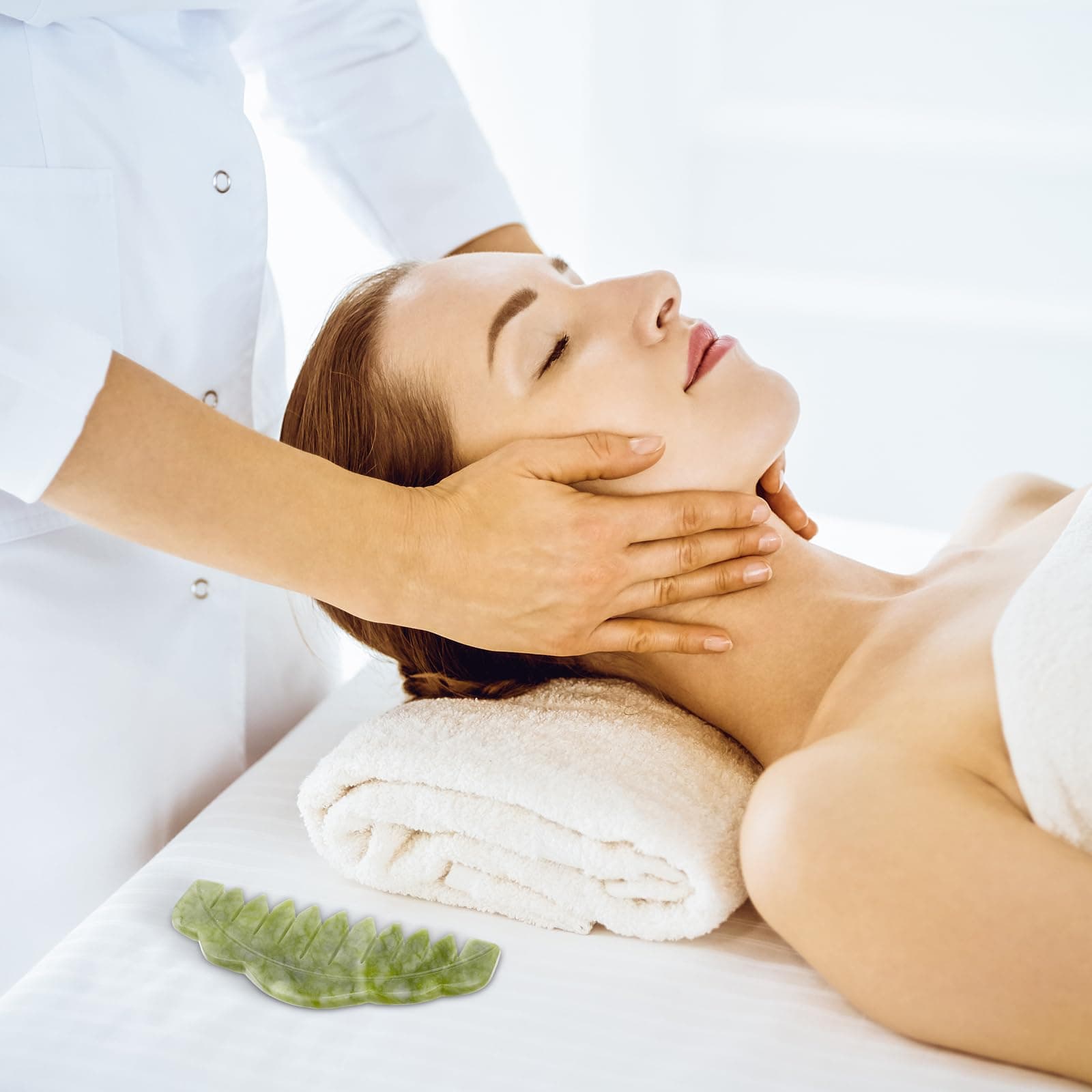 Geiserailie 2 Pcs Jade Combs Massage Stone Hair Gua Sha Scraping Scalp Comb Facial Massage Tool Multifunctional Handheld Head Tools Head Caring Therapy Valentines for Women(Chic Style)