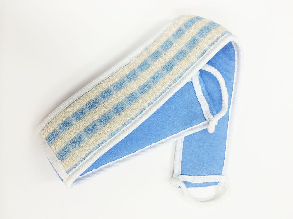 KibbiX Exfoliating Back Scrubber with Handles for Easy use, Provides Attention to Your Back in a Gentle but Effect Way