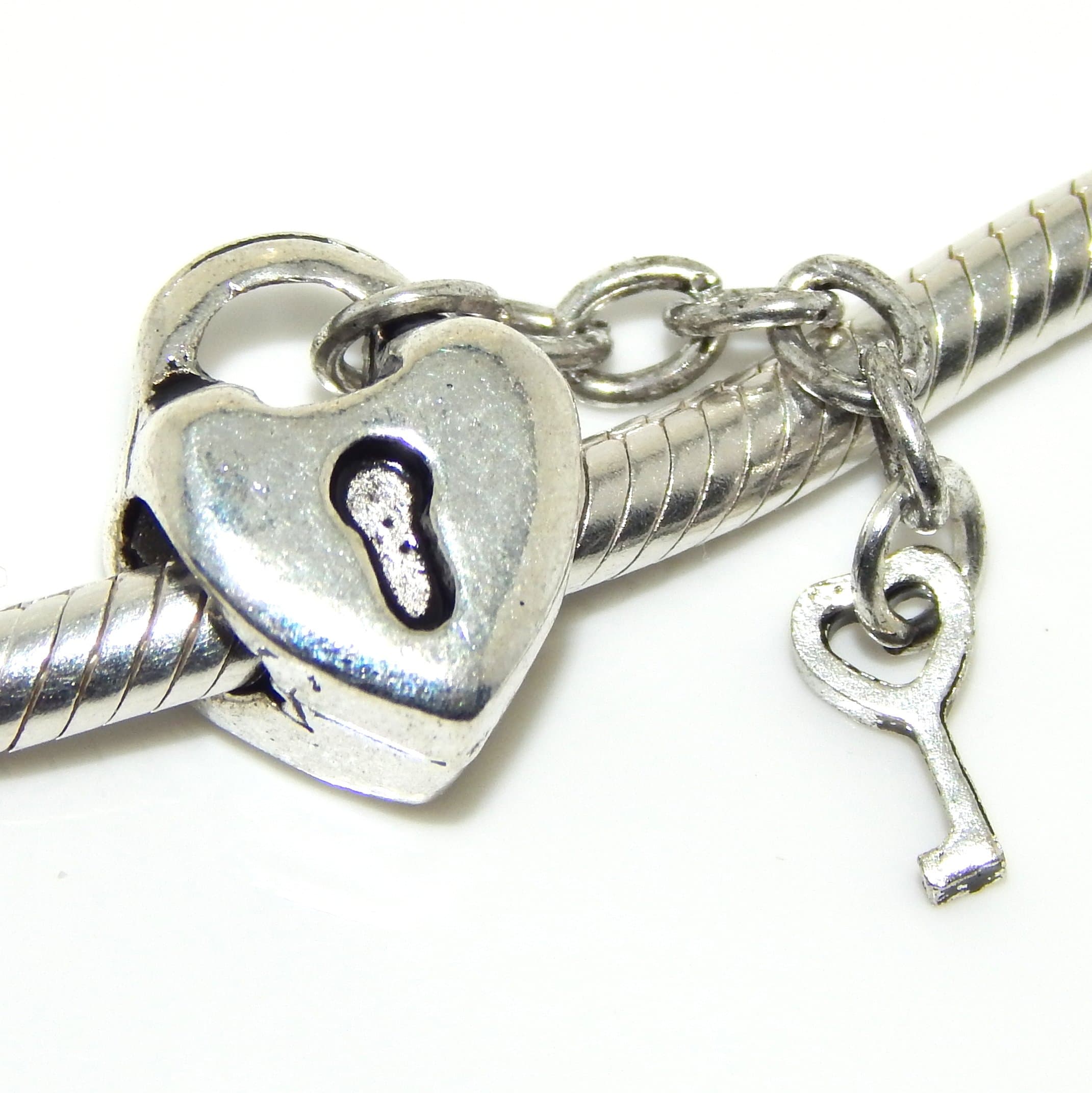 Jewelry Monster "Heart Lock and Key" Charm Bead for Snake Chain Charm Bracelet