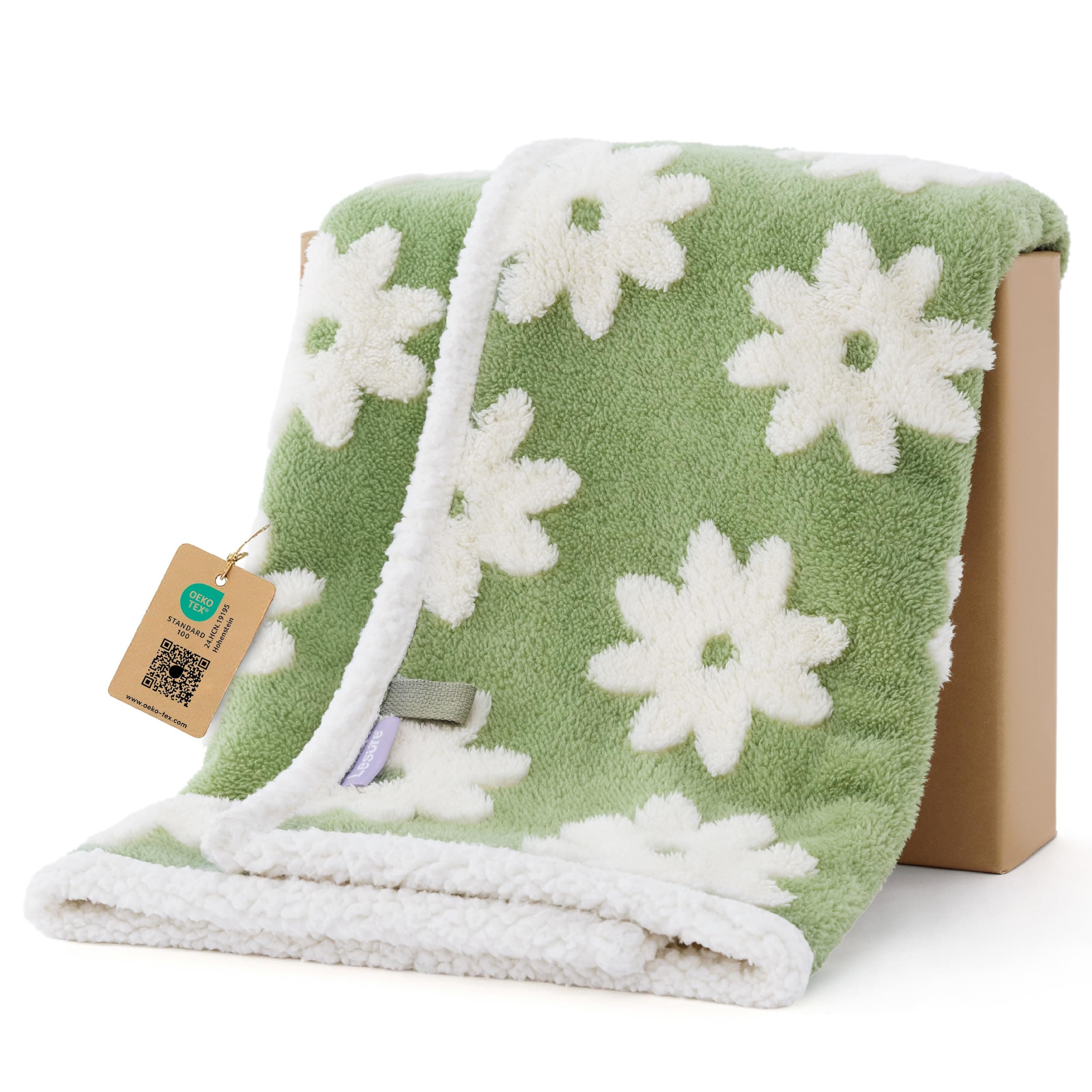 LE SURE Waterproof Puppy Blanket for Small Dogs - Washable Double Sided Dog Blankets with Warm Jacquard Shag and Soft Sherpa Fleece, Pet Cat Blanket for Couch Protection, 3D Textured Cloud, Green